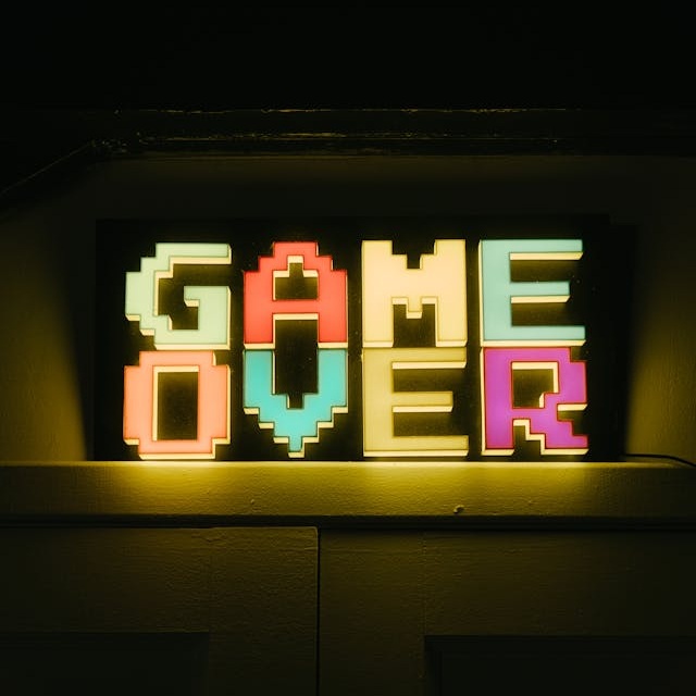 neon-gaming-wall-deco-setup-ambiance